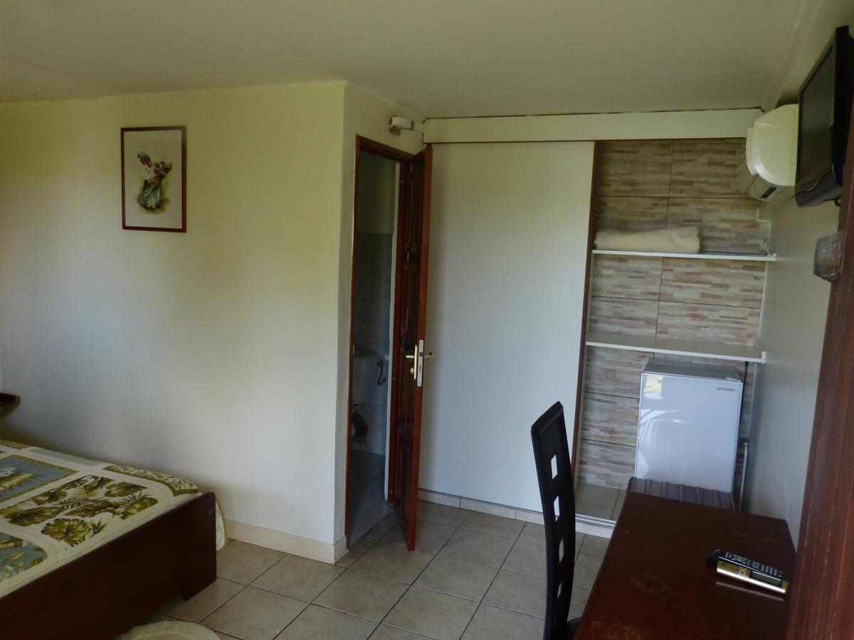 Airport Hotel Ducos 外观 照片